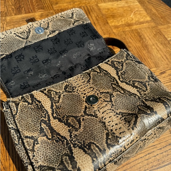 DKNY Crocodile Print Leather Crossbody Bag - Picture 3 of 5